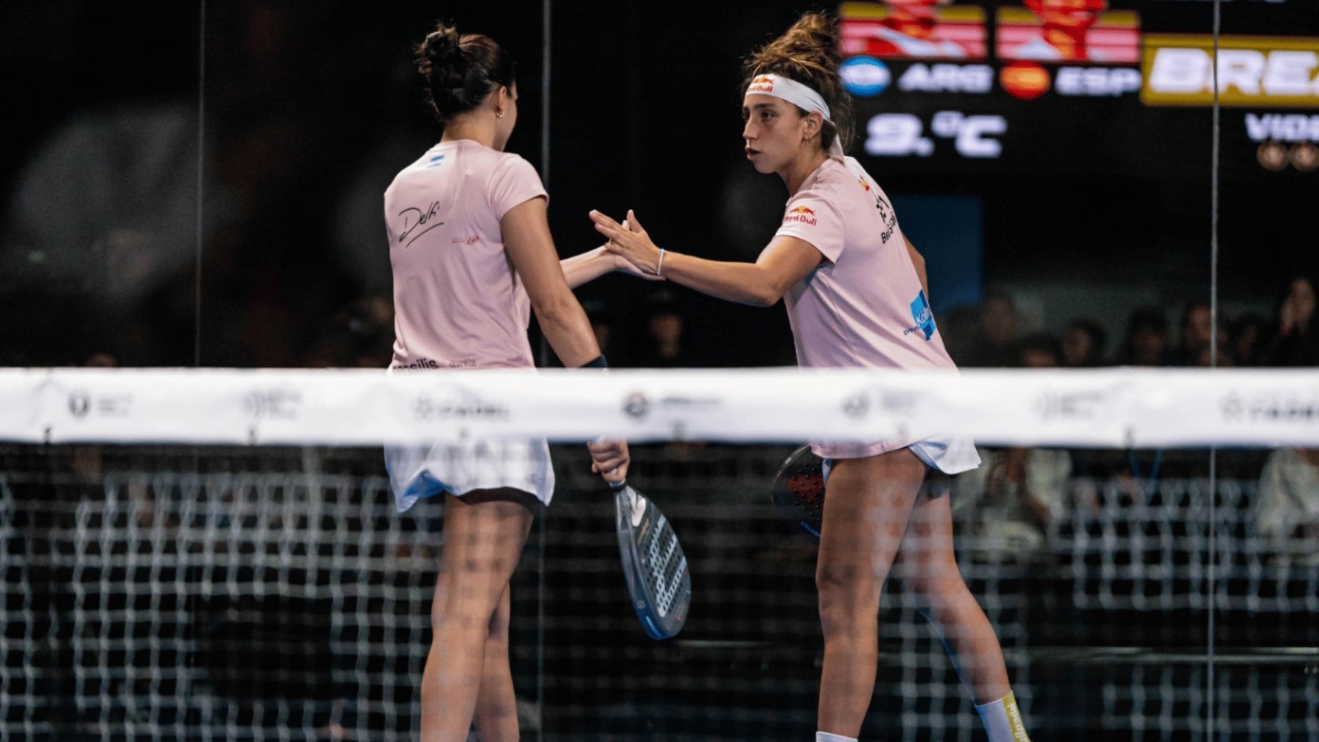 Éliminations choc au Santiago P1 : Les stars mondiales du padel tombent d’entrée