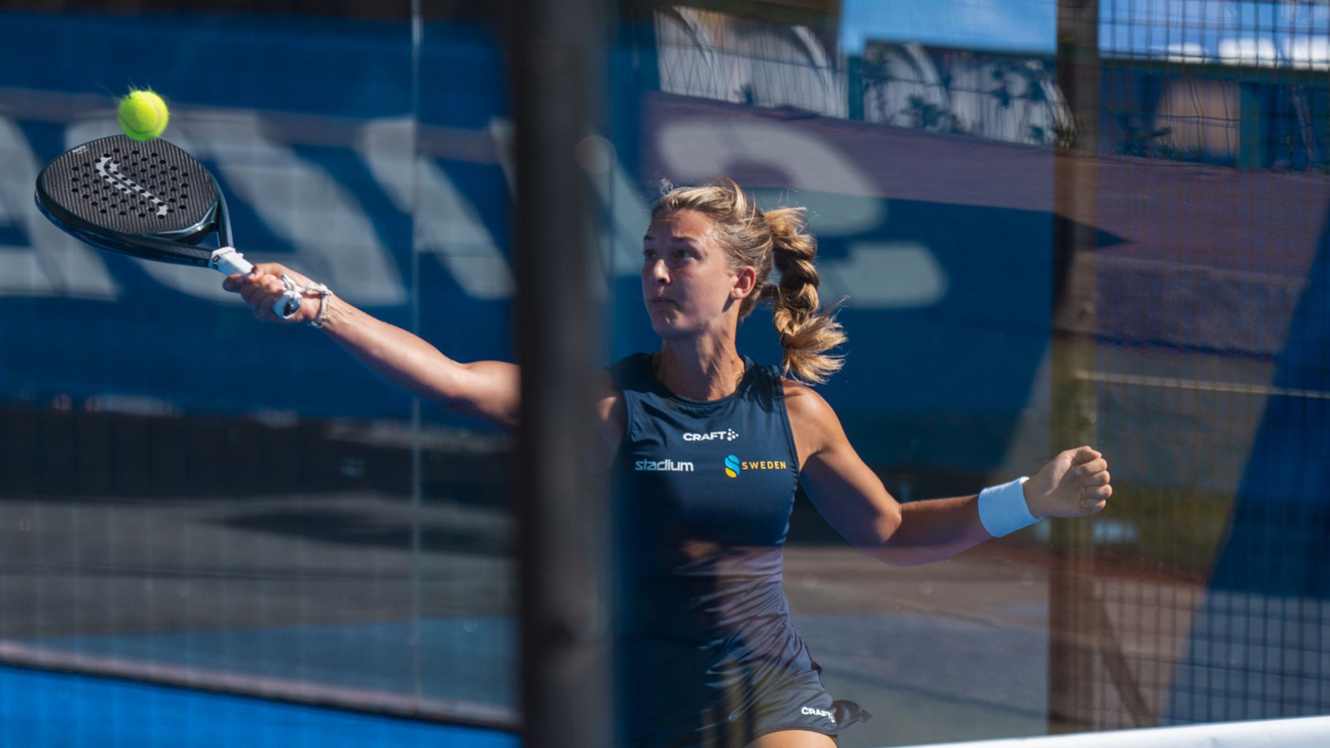 L’Équipe Féminine Suédoise de Padel à la Conquête des Quarts de Finale