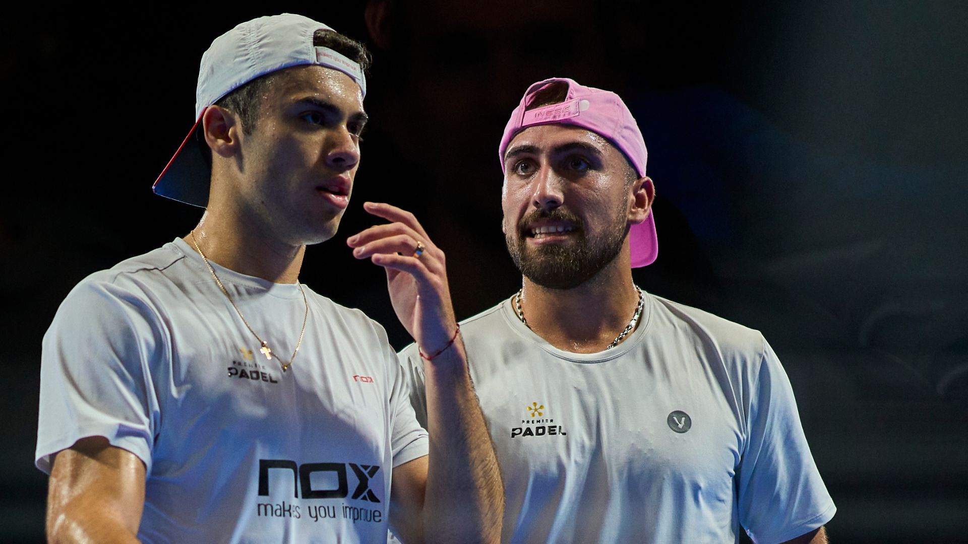 Surprise au Premier Padel : Les Stars Mondiales Eliminées en Huitièmes !