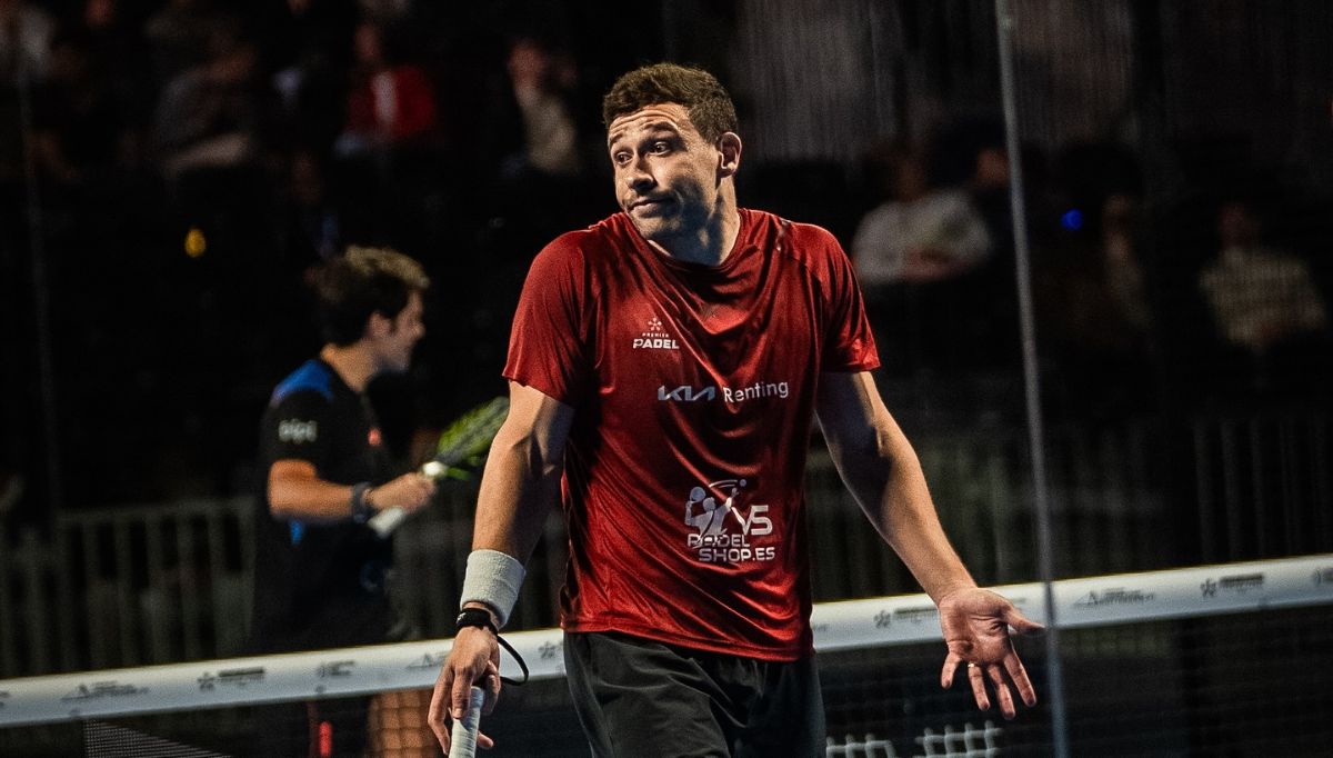 Drive ou revers ? Le côté qui fera exploser votre niveau au padel (la règle que 90% des joueurs ignorent)