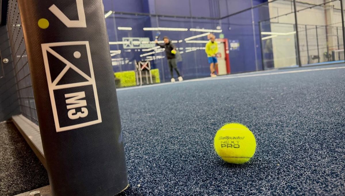 Cette piste en mousse change tout à l’entraînement : découvrez comment Madrid prépare les pros du padel