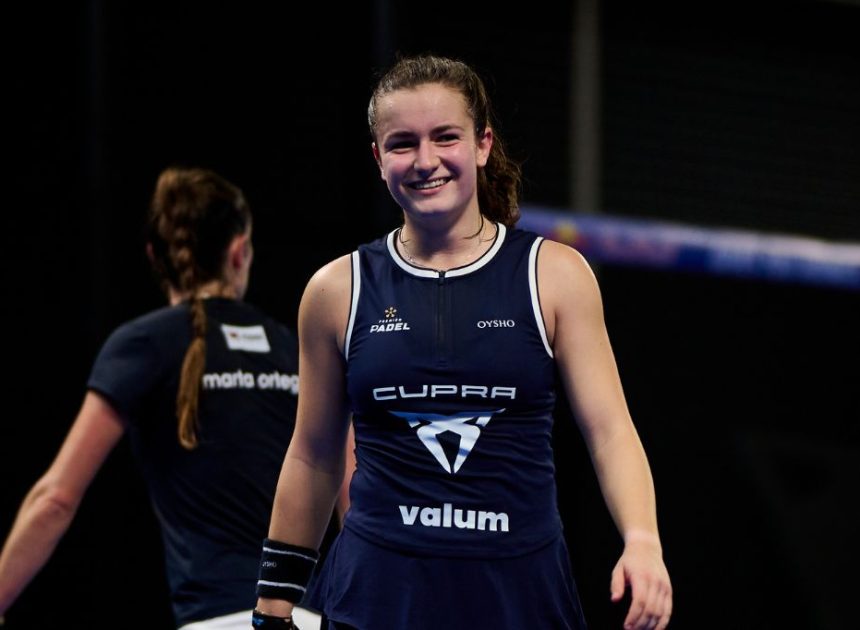 Sanyo alerte le circuit : Martina Calvo, 17 ans, pourrait bouleverser le padel — découvrez pourquoi il parle de cas unique