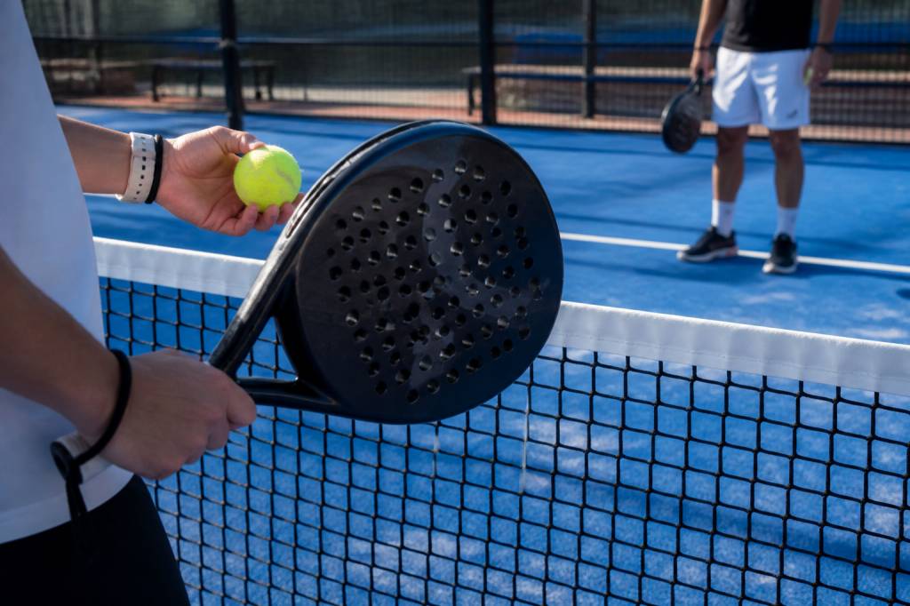 La vérité sur le scoring au padel : les 9 règles que 90% des joueurs ignorent (et qui feront la différence en match)