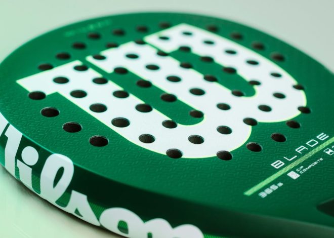 Wilson Blade V4 : la raquette miracle pour tout joueur — découvrez pourquoi elle fait trembler la concurrence