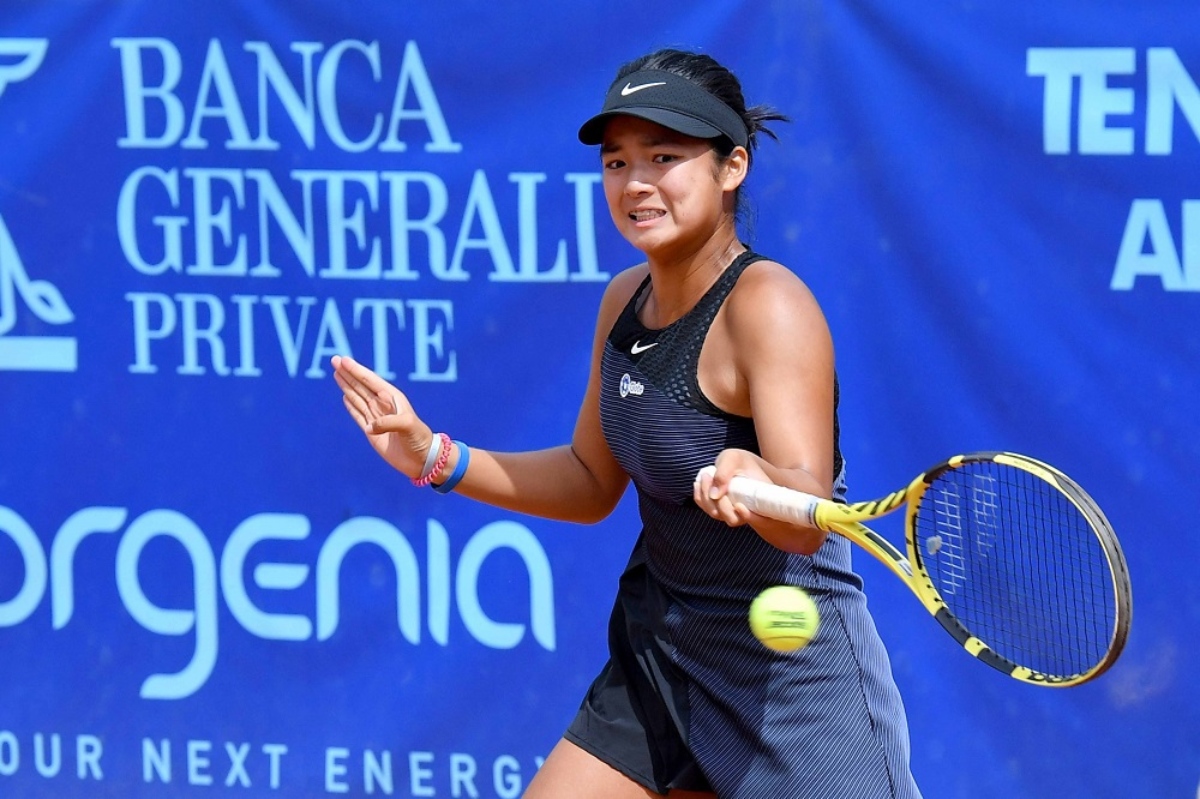 Incroyable retournement : Alexandra Eala renverse la n°3 mondiale et remporte son tout premier titre à Washington !