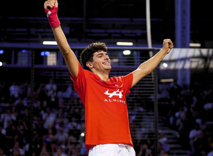Incroyable record : Arturo Coello dépasse les 300 victoires sur Premier Padel à seulement 24 ans — comment il a fait